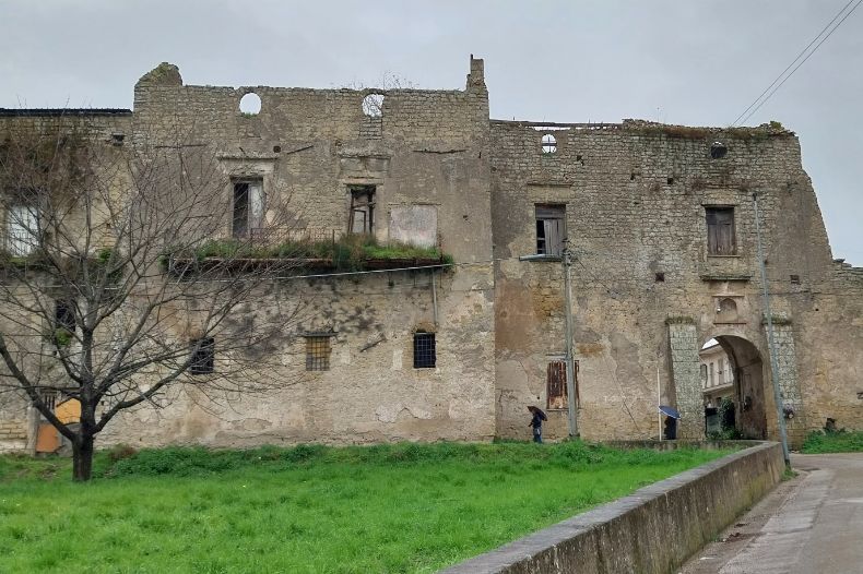 quarto|-mostra-fotografica-tra-i-resti-di-una-residenza-agricola-romana