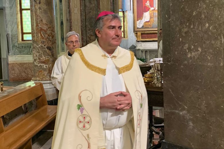 il-vescovo-villano-ai-fedeli-delle-chiese-di-pozzuoli-e-di-ischia:-“preghiamo-per-papa-francesco-e-per-la-crisi-bradisismica”