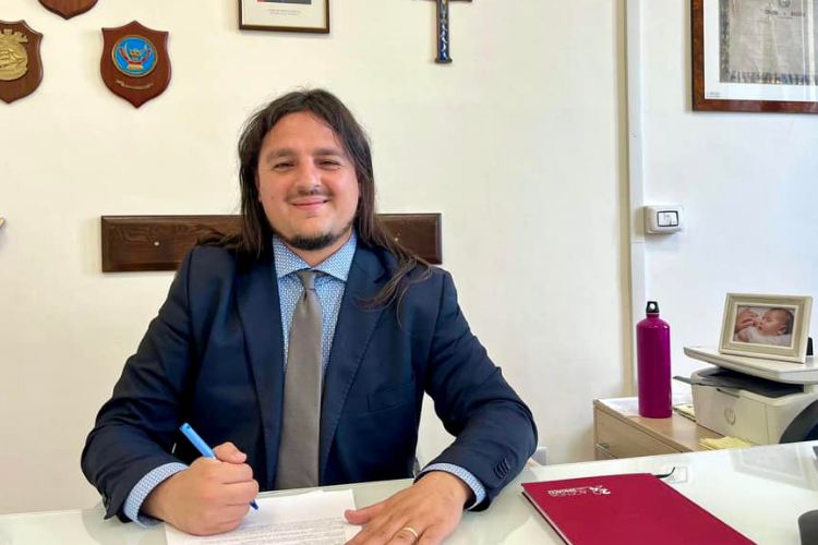 bacoli|-comuni-sciolti-per-mafia,-il-sindaco-della-ragione-riceve-la-delega-al-monitoraggio