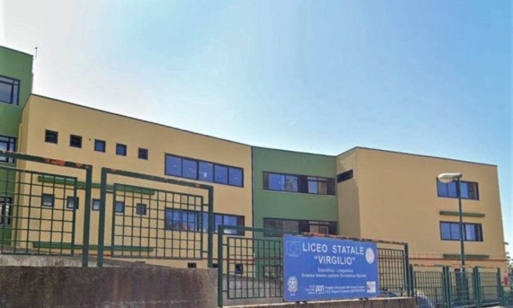 pozzuoli|-riapre-la-scuola-virgilio:-la-palestra-restera-chiusa