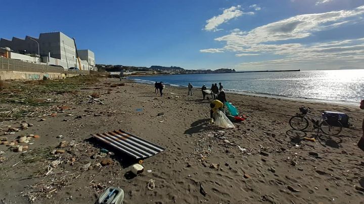 pozzuoli|-rischio-inquinamento:-il-comune-chiude-la-spiaggia-davanti-l’ex-“sofer”