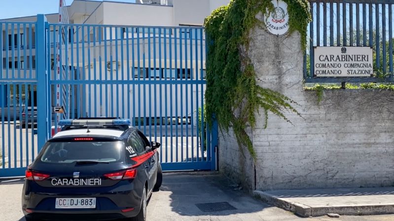 bacoli|-69enne-trovato-impiccato-in-un-giardino,-l’ipotesi-del-suicidio 